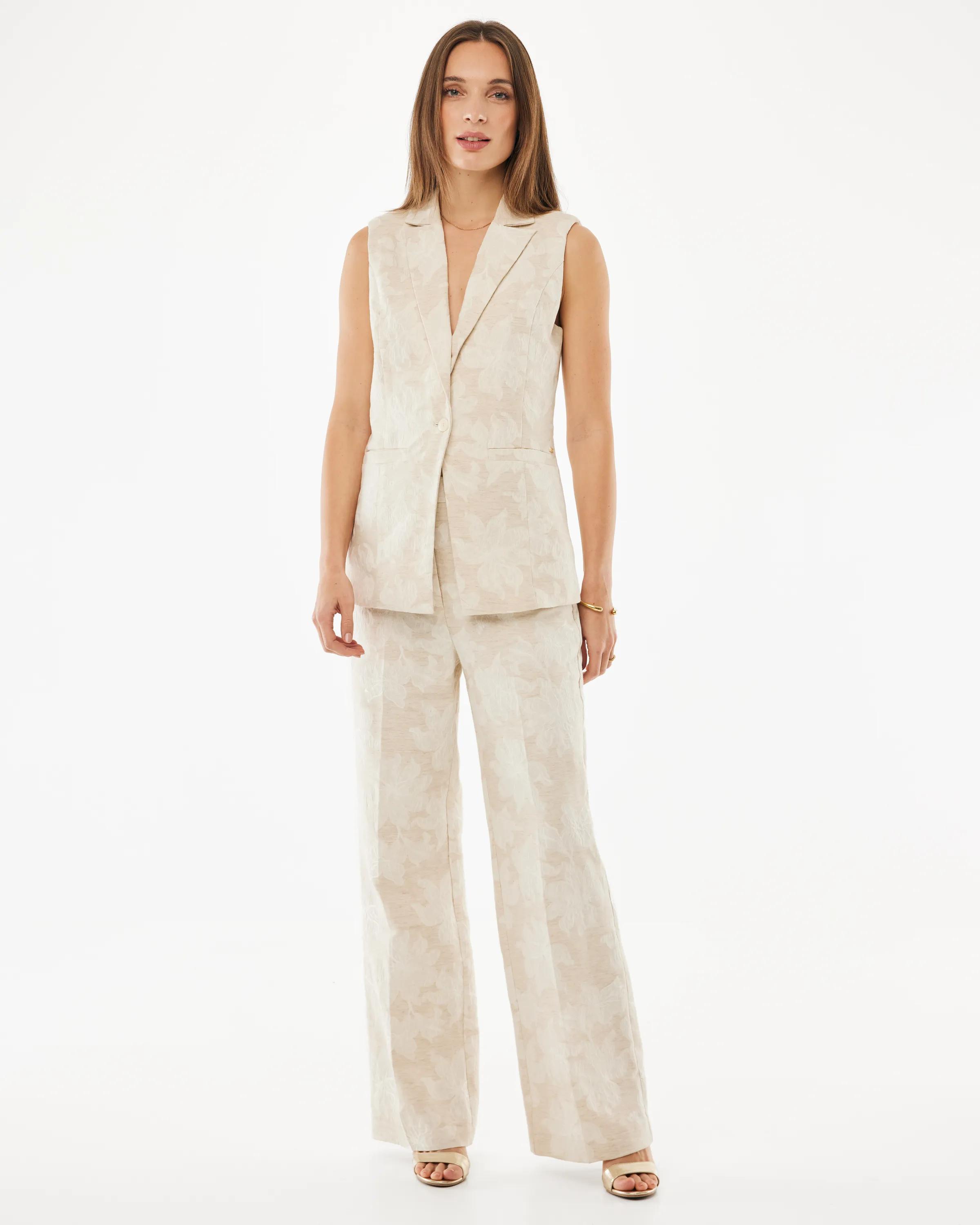 Flower Jacquard Sleeveless Blazer Light Sand