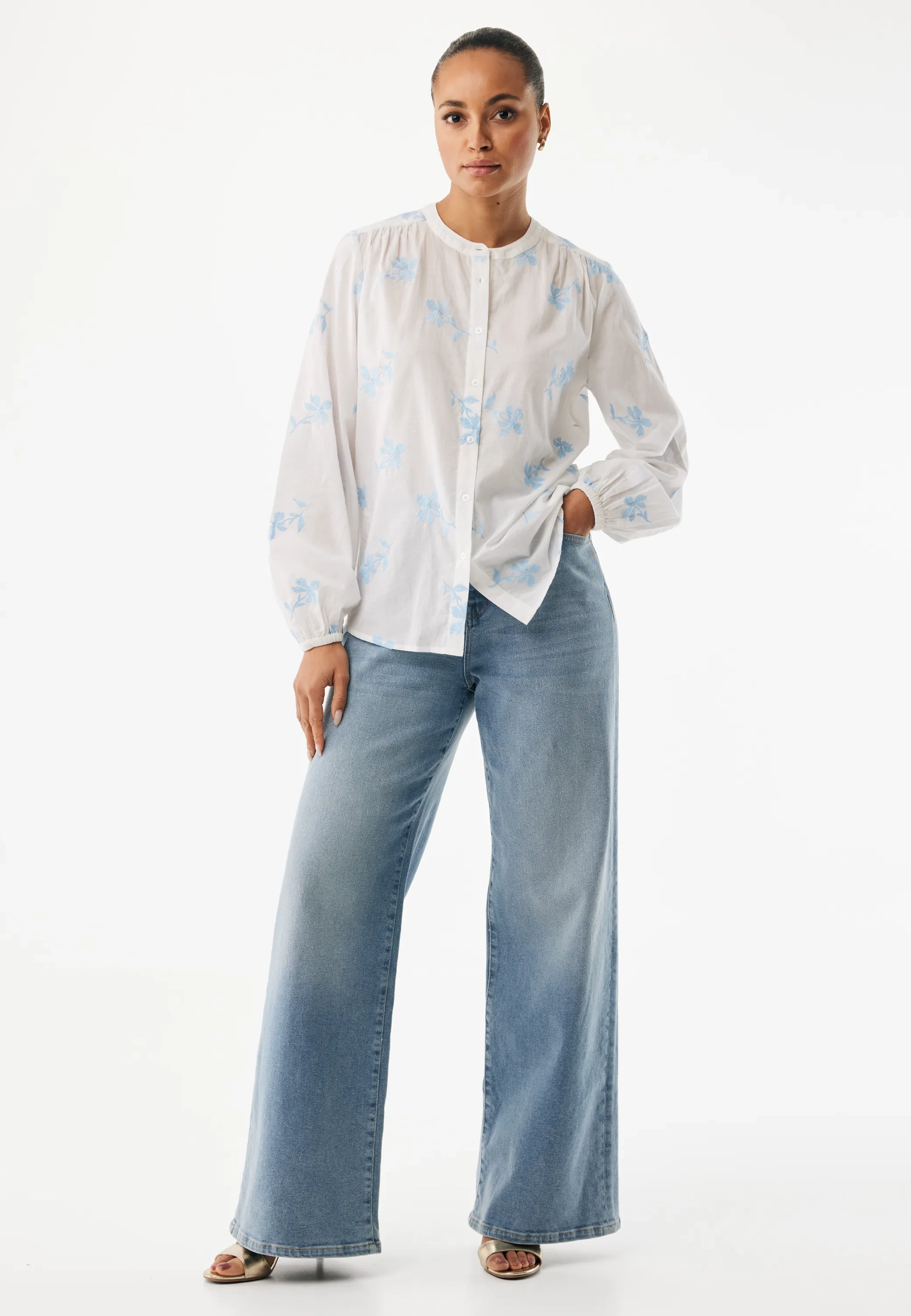 Flower Embroidery Blouse White