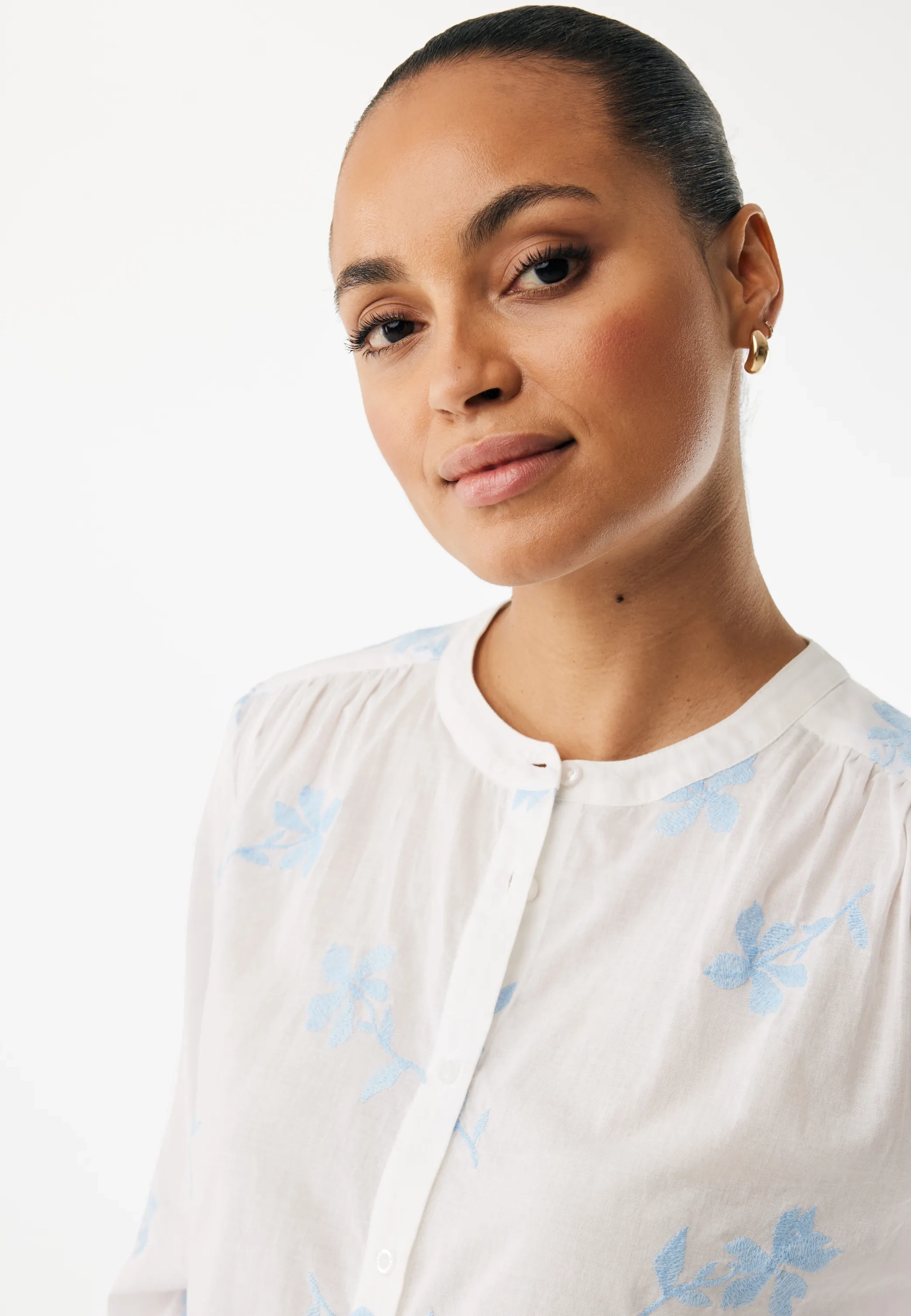 Flower Embroidery Blouse White