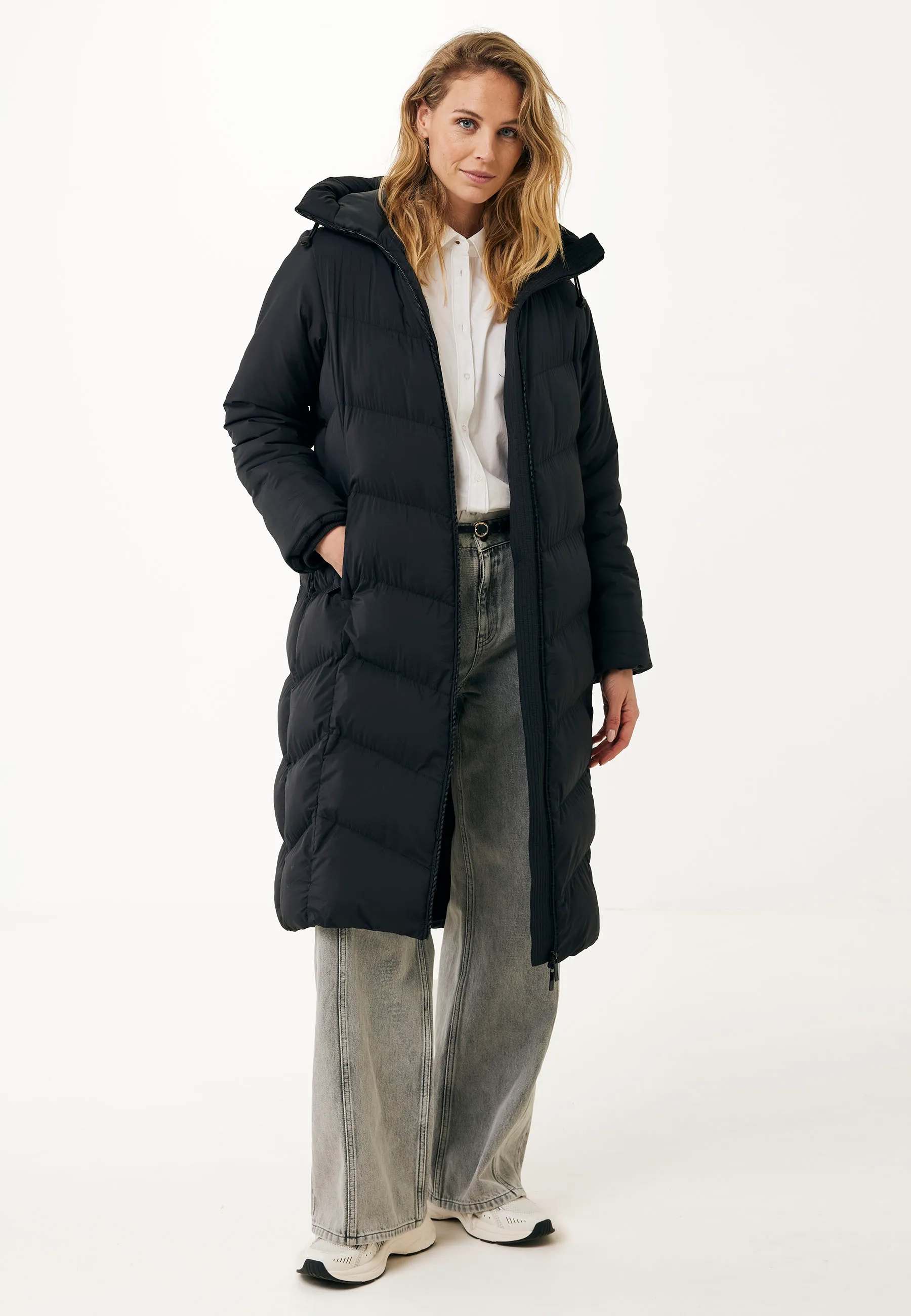 Lange puffer Zwart