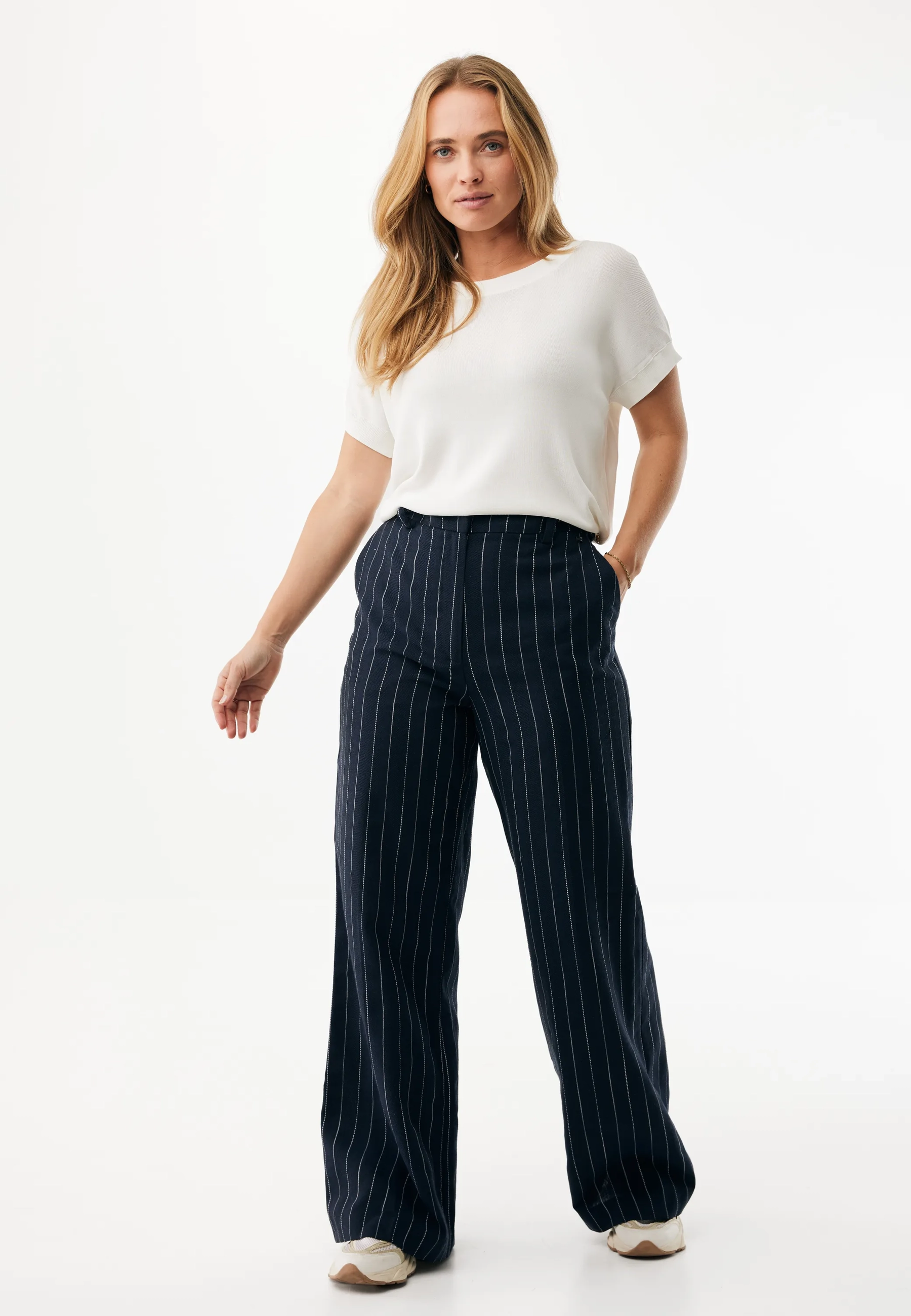 Mexx Women | Midnight blue wide-leg pants with pinstripe