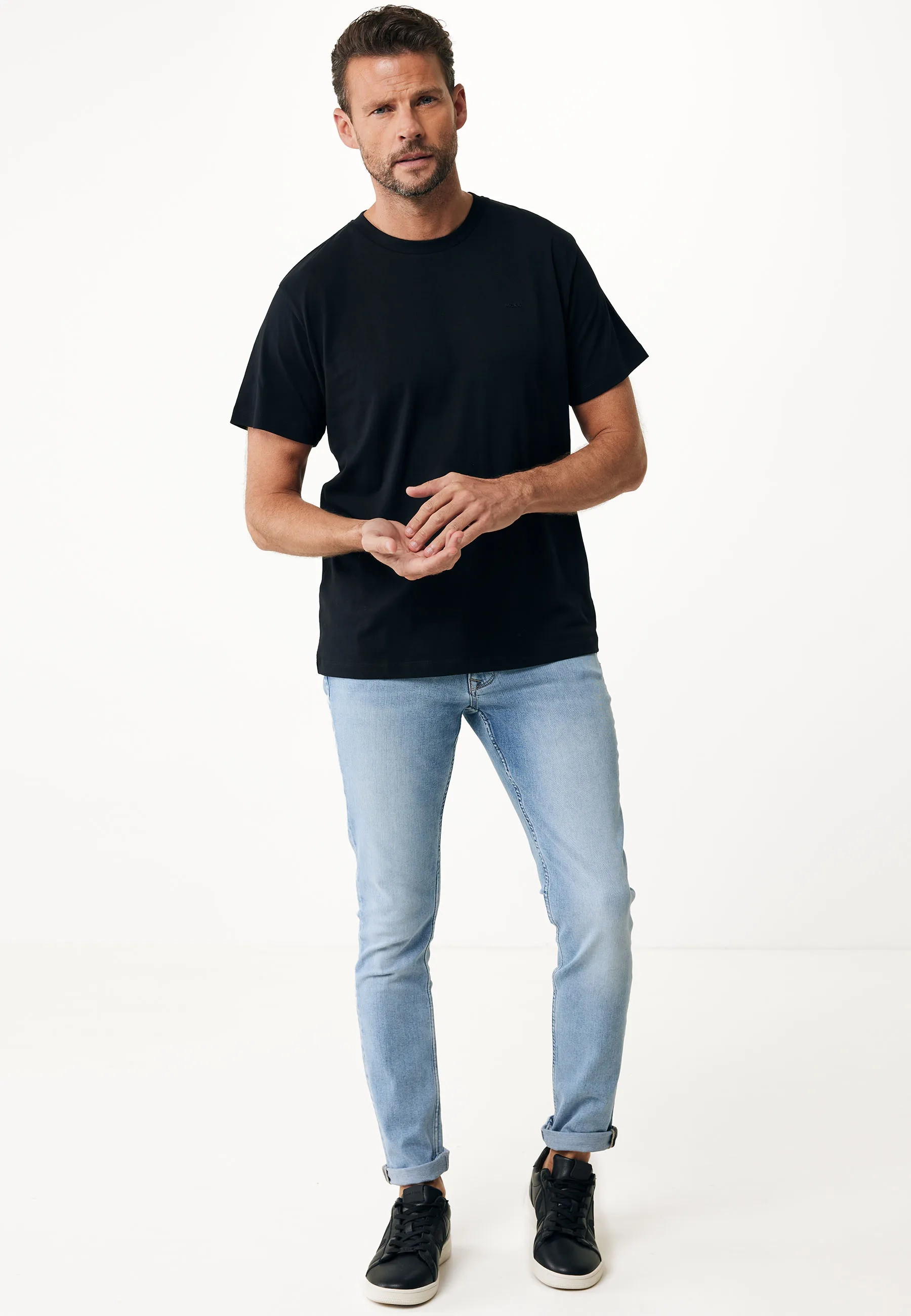 Richard Basic Short Sleeve Regular Fit Black