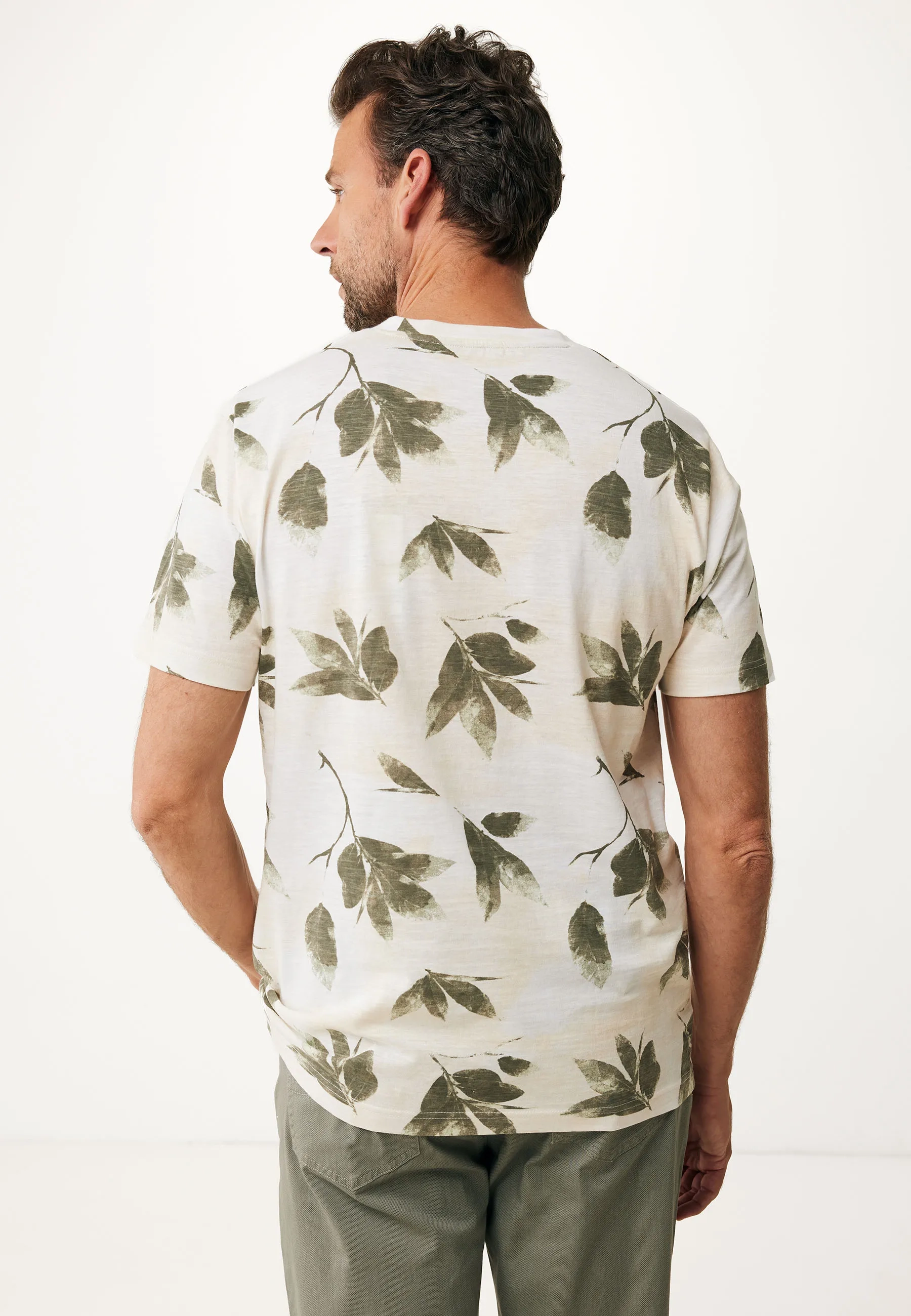 Allover Leaf Print T-shirt Off White