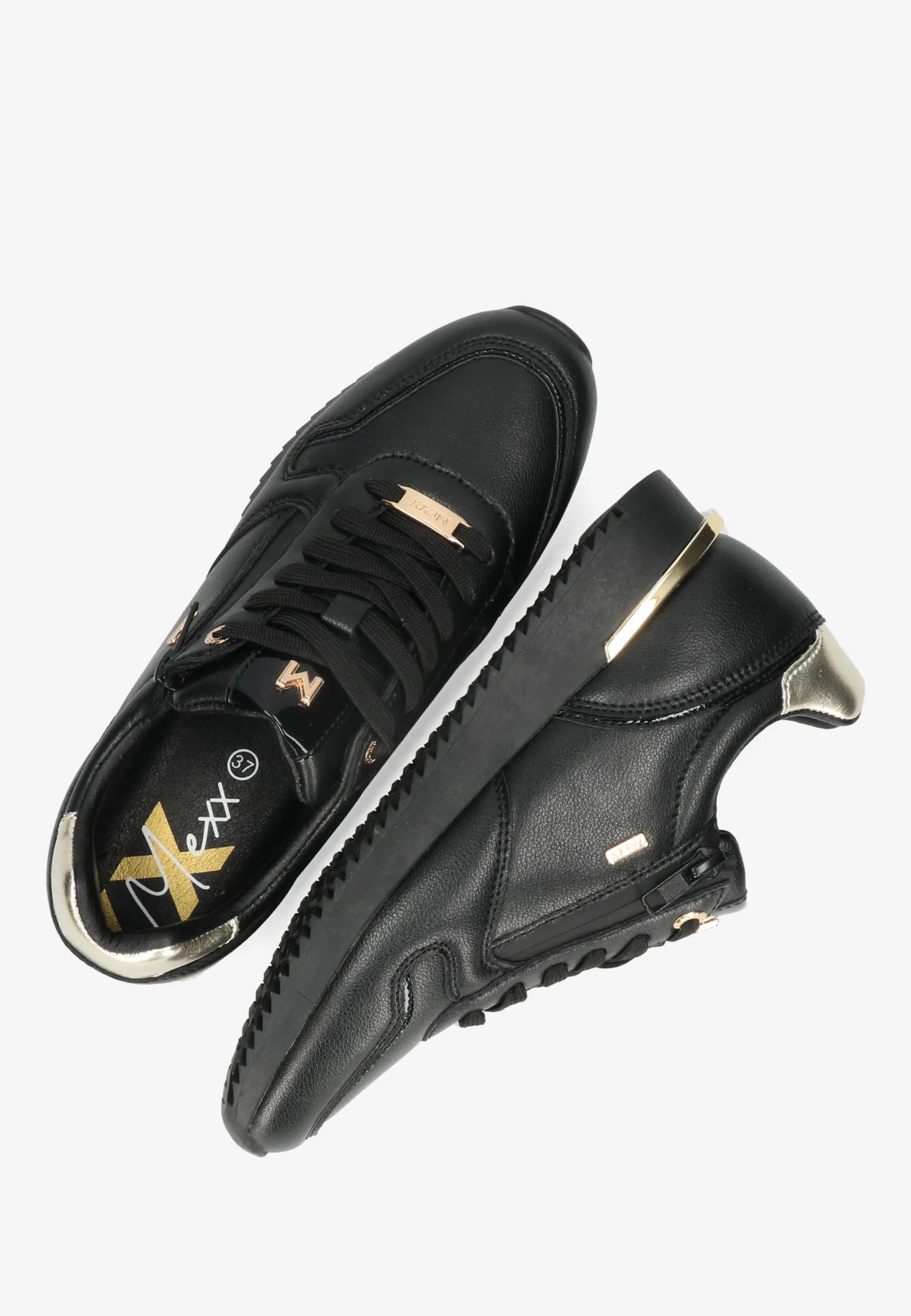 Mana Kitsch Sneaker Black