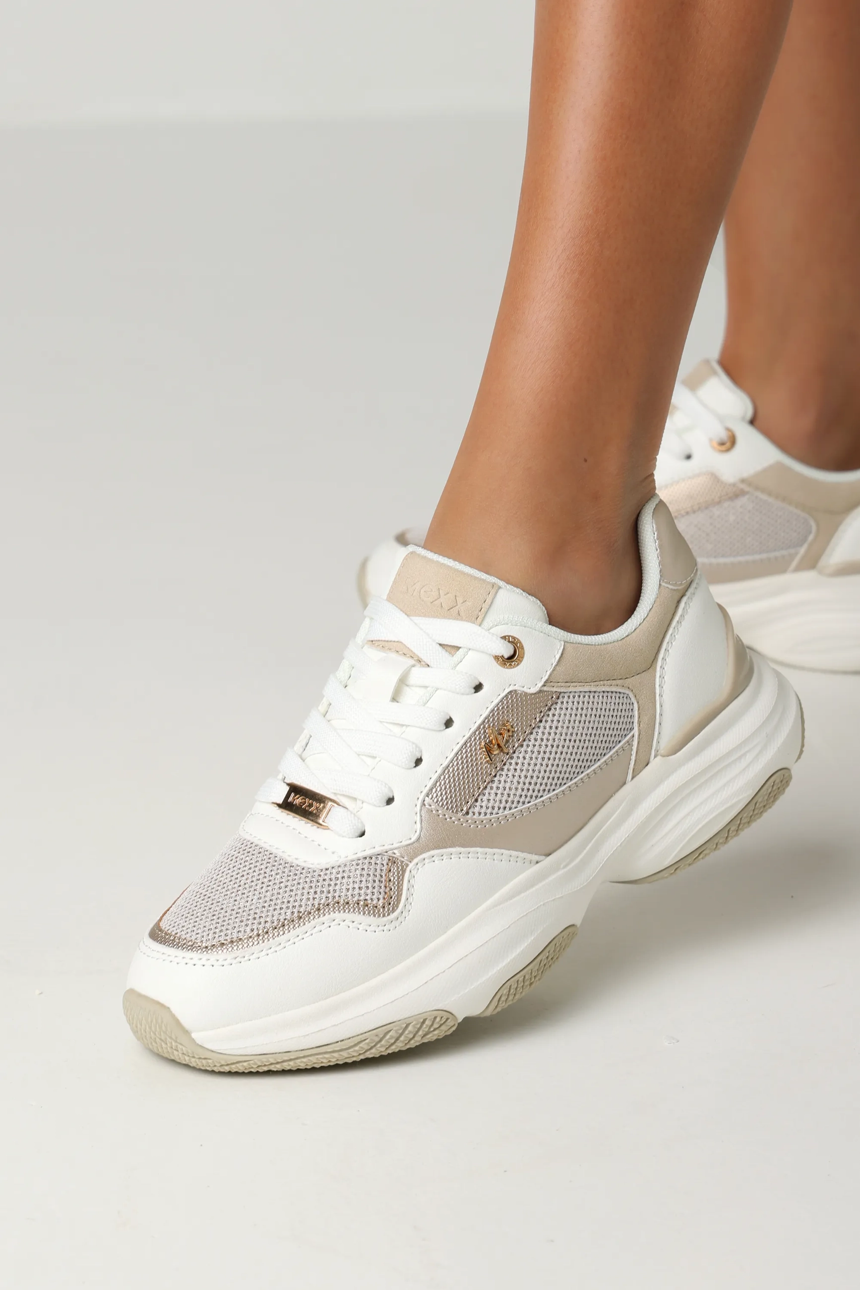 Radja Pax Sneaker White/Gold