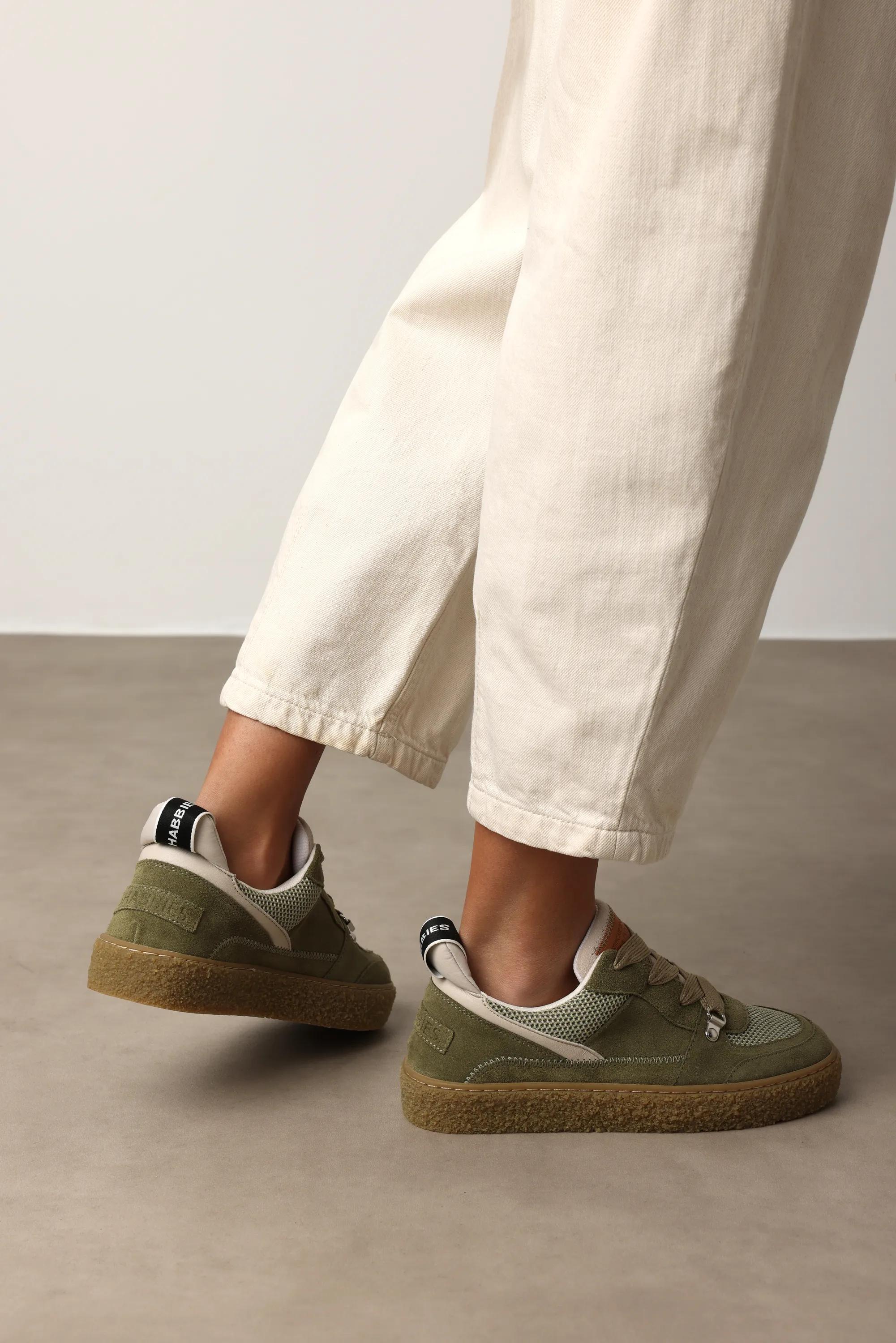 Chewy Unna Sneaker Suede Khaki