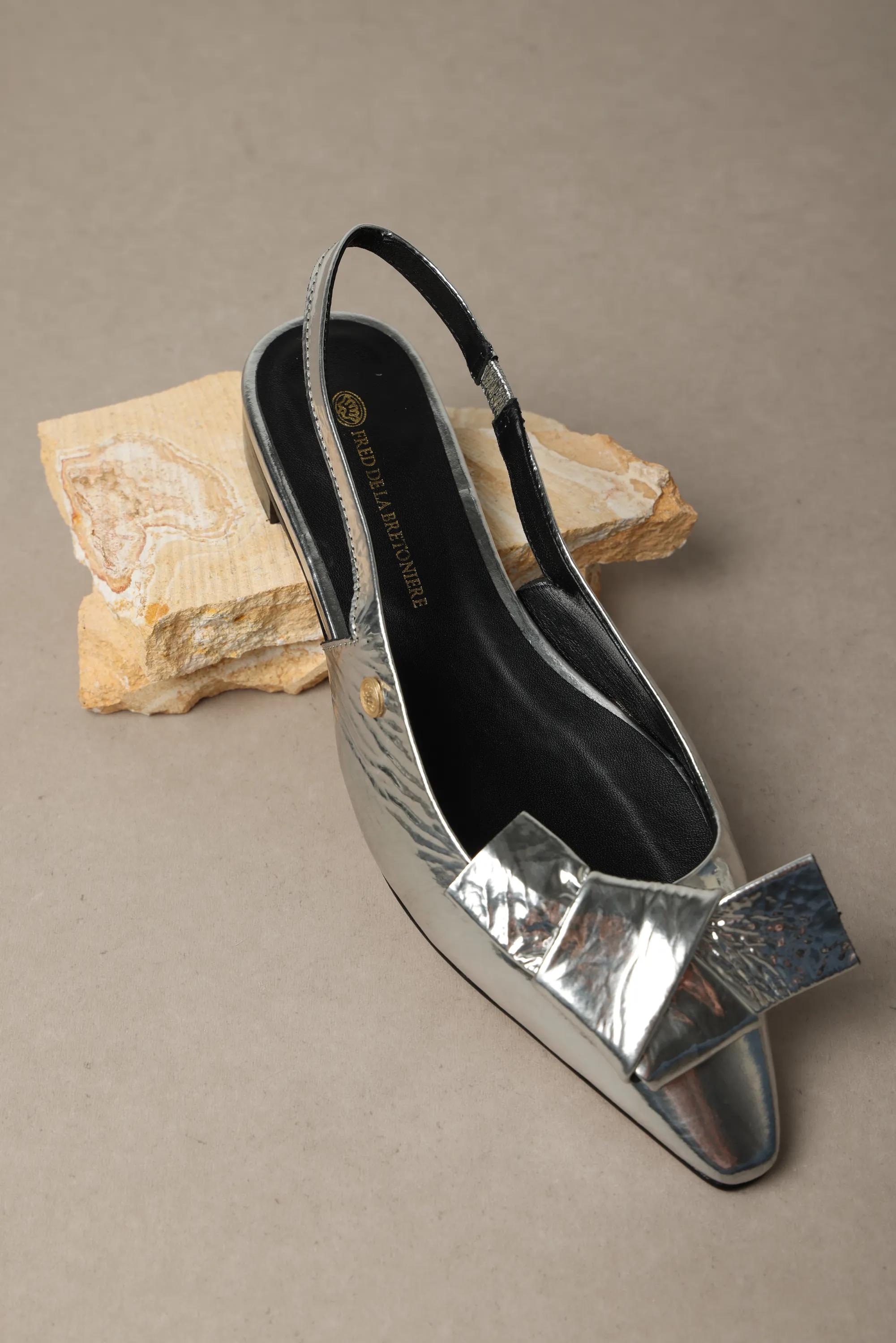 Elisse Sling metallic crinkle leer zilver