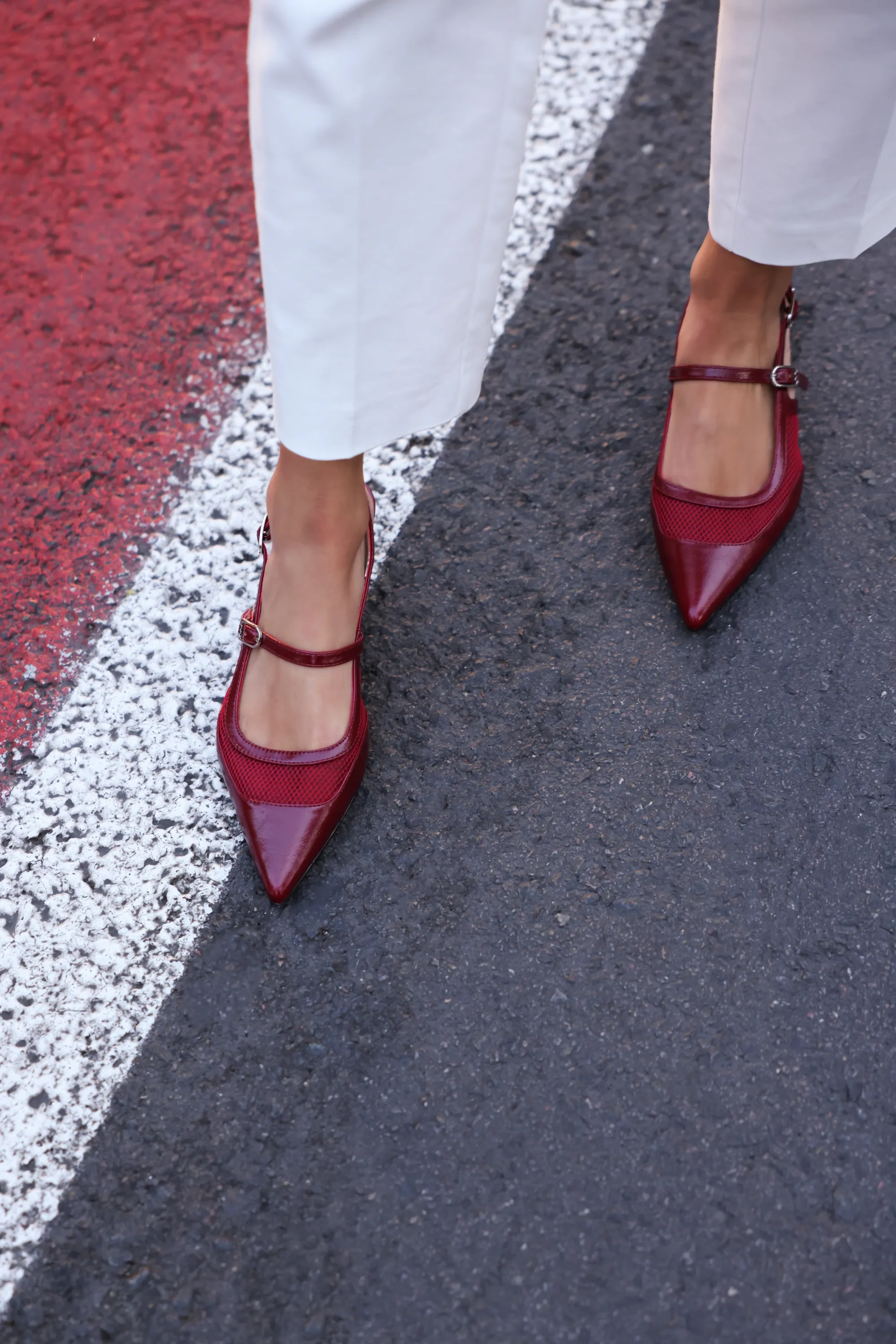 Tory Suki slingback pump donkerrood