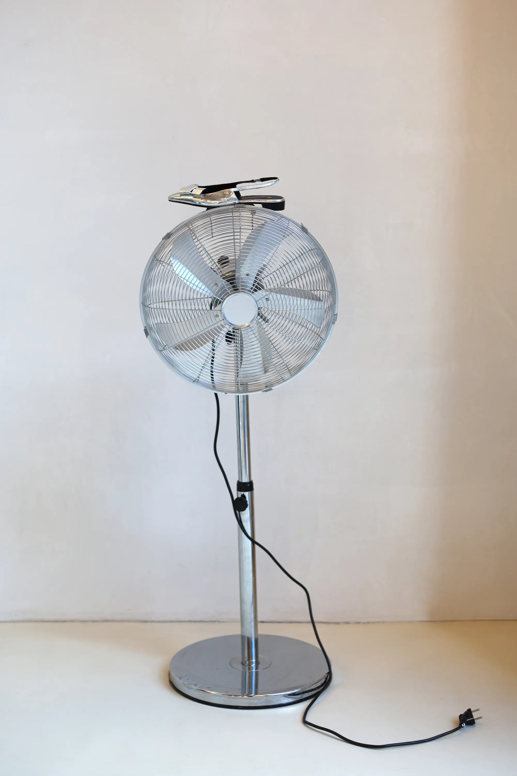 Elisse Sling metallic crinkle leer Zilver