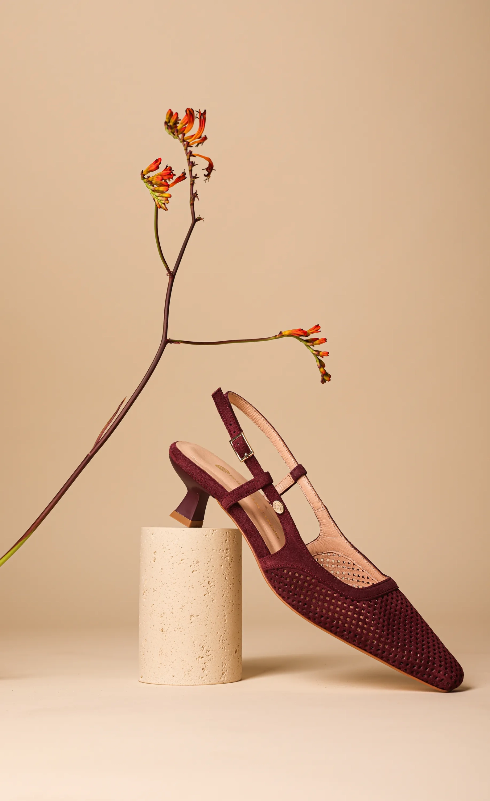 Carly sling Perfo suède Bordeauxrood