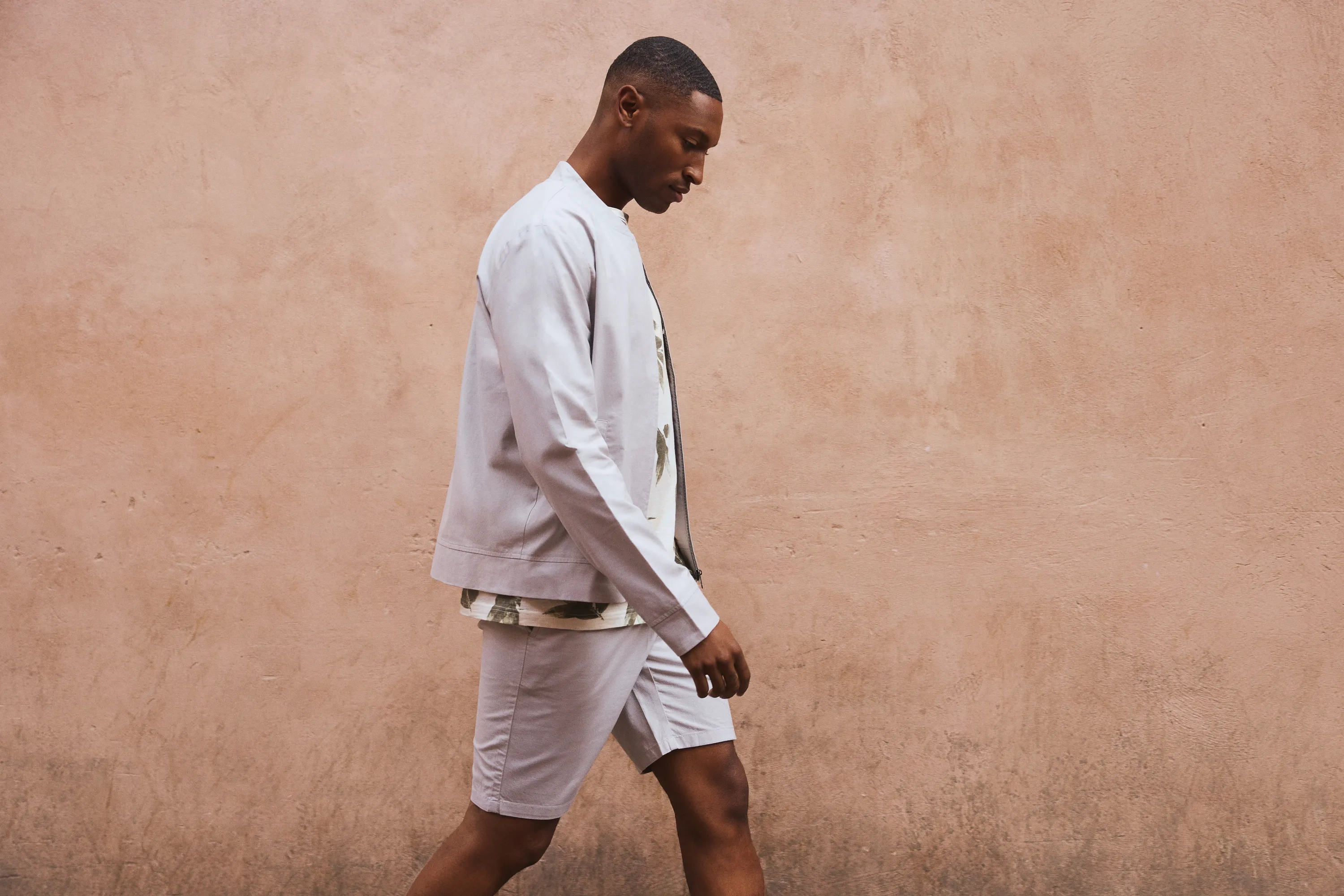 Allover Leaf Print T-shirt Off White