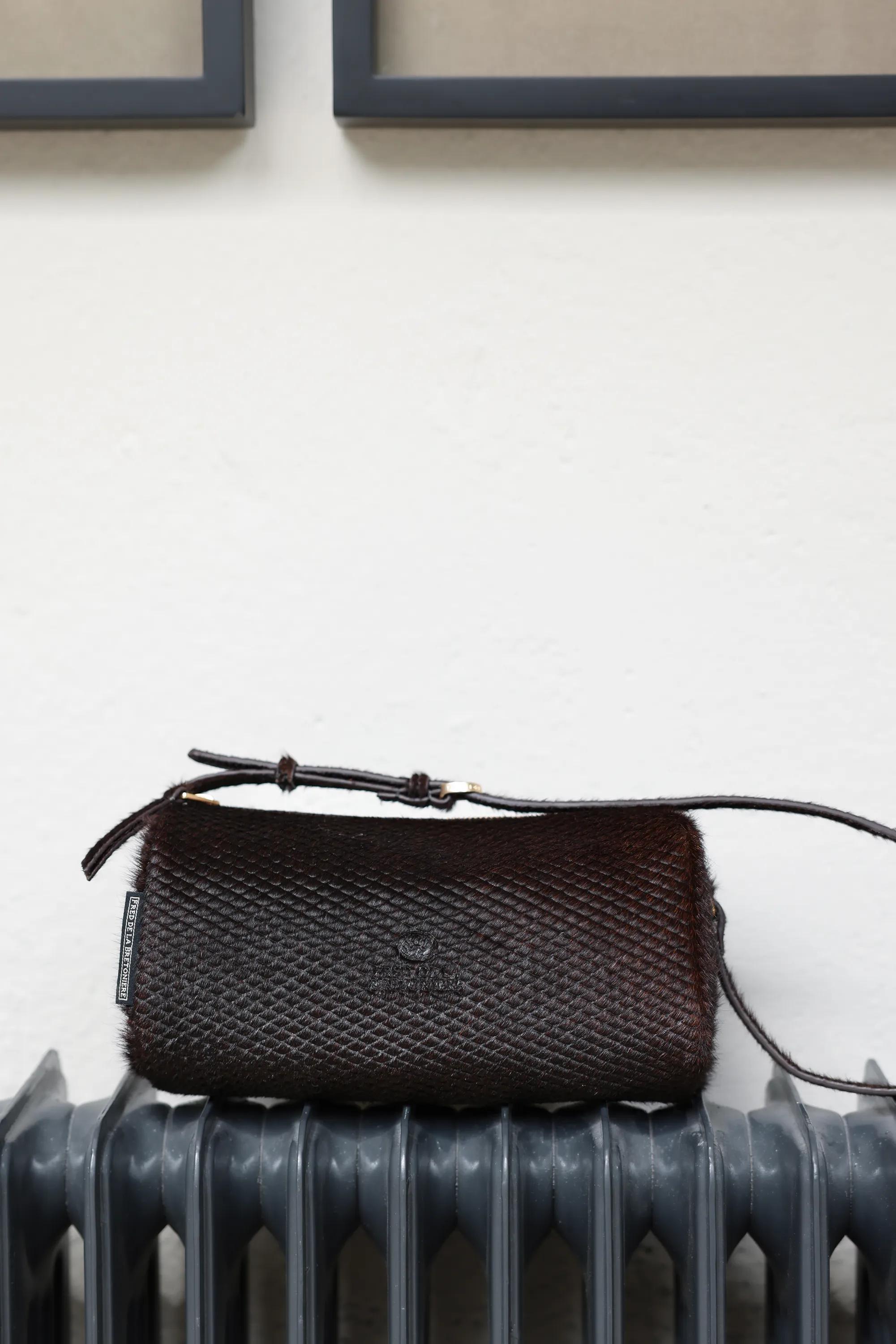 LIVIA SHOULDERBAG pony embossed leather Dark Brown