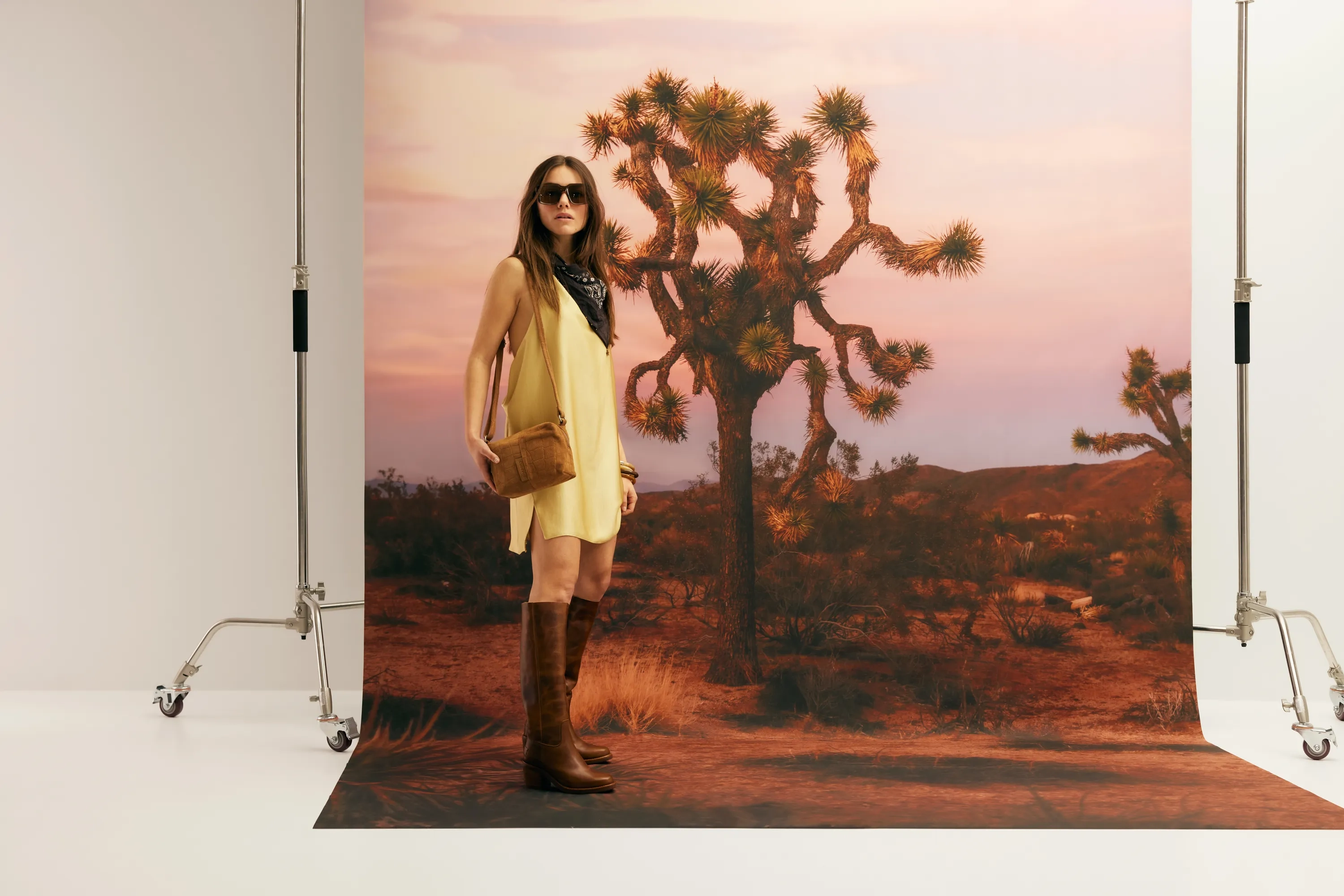 Saar Crossbody Croco Print Suede Cognac