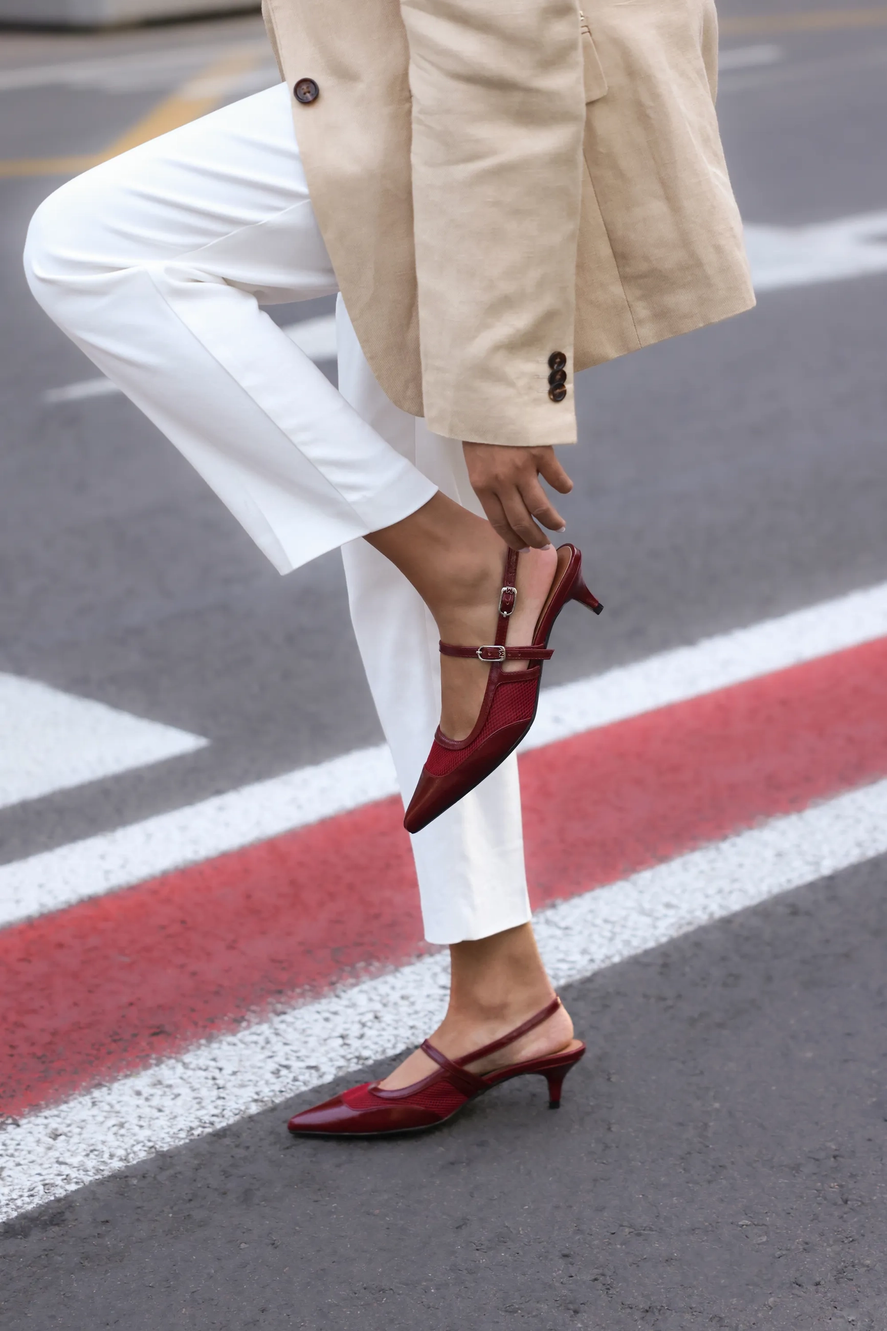 Tory Suki slingback pump donkerrood