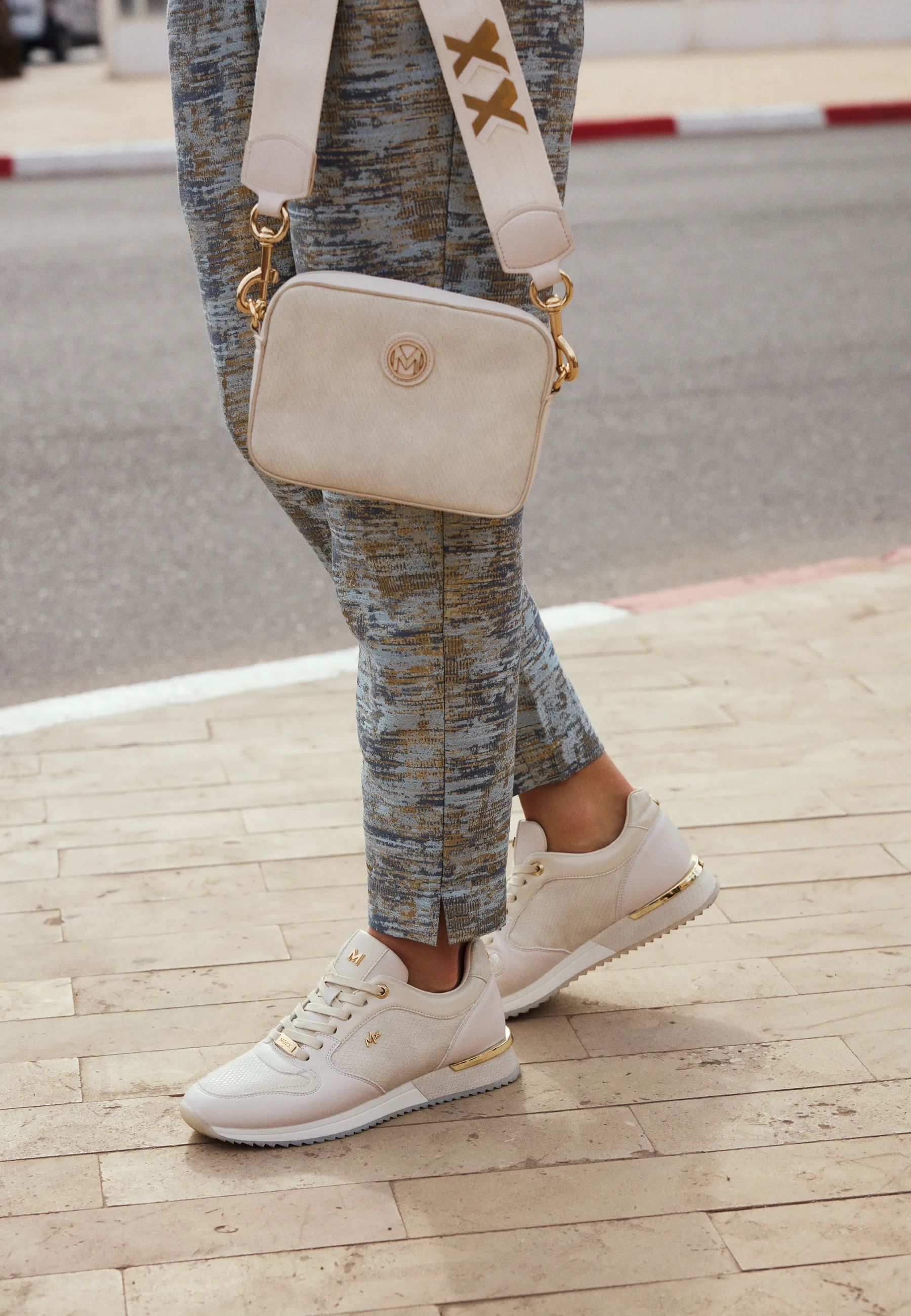 Fleur Ellen Sneaker Sand