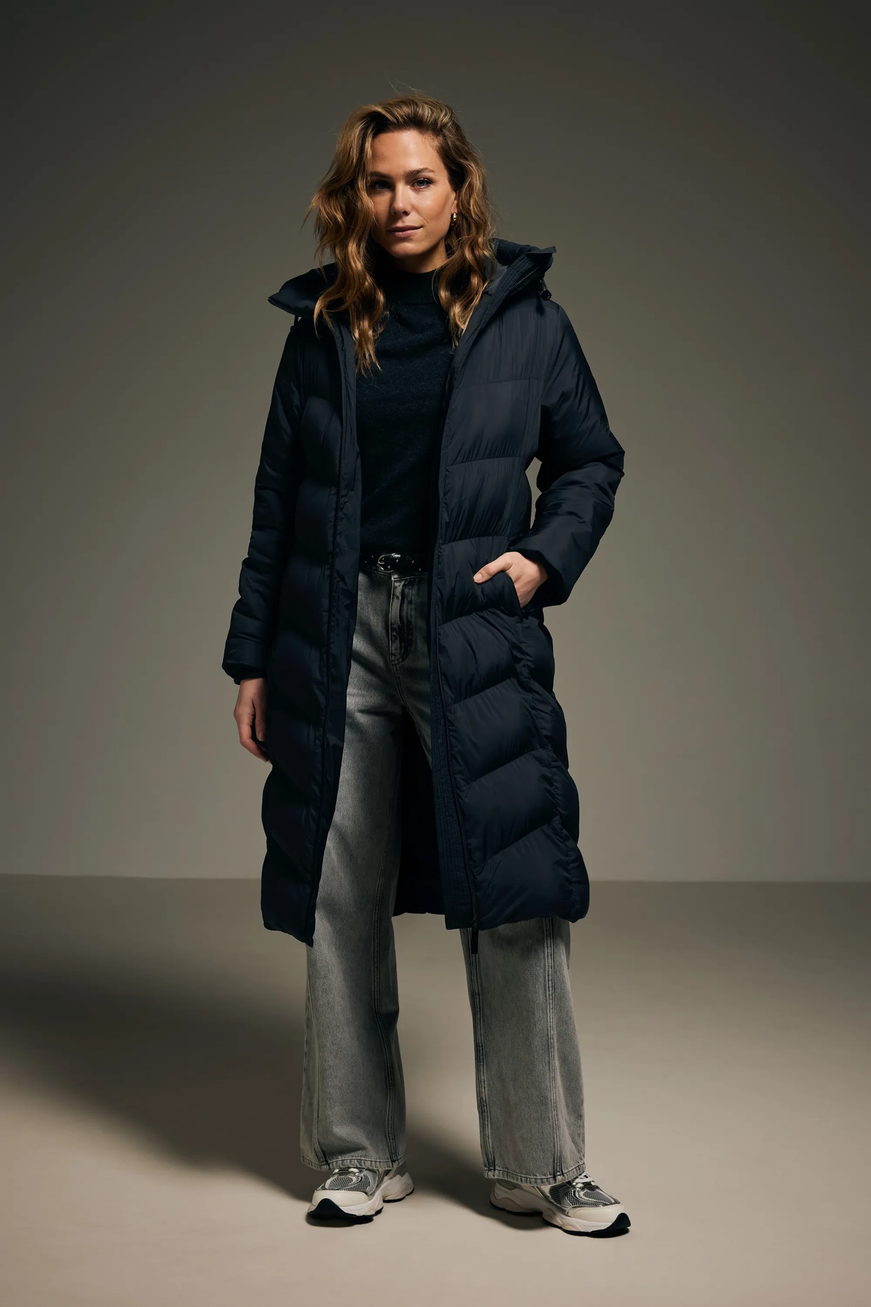 Lange puffer Zwart