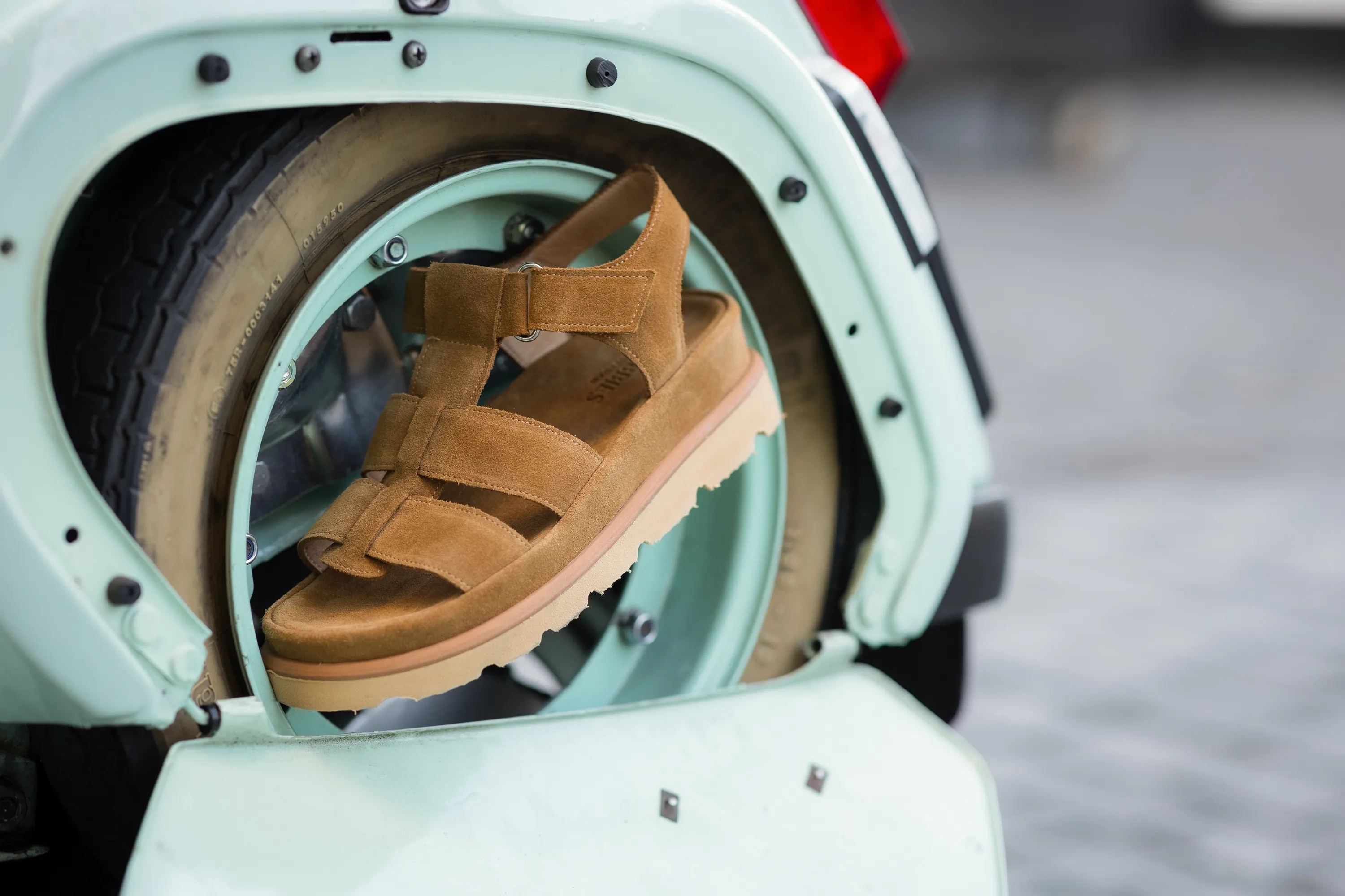 Wana Sandal Suede Cognac