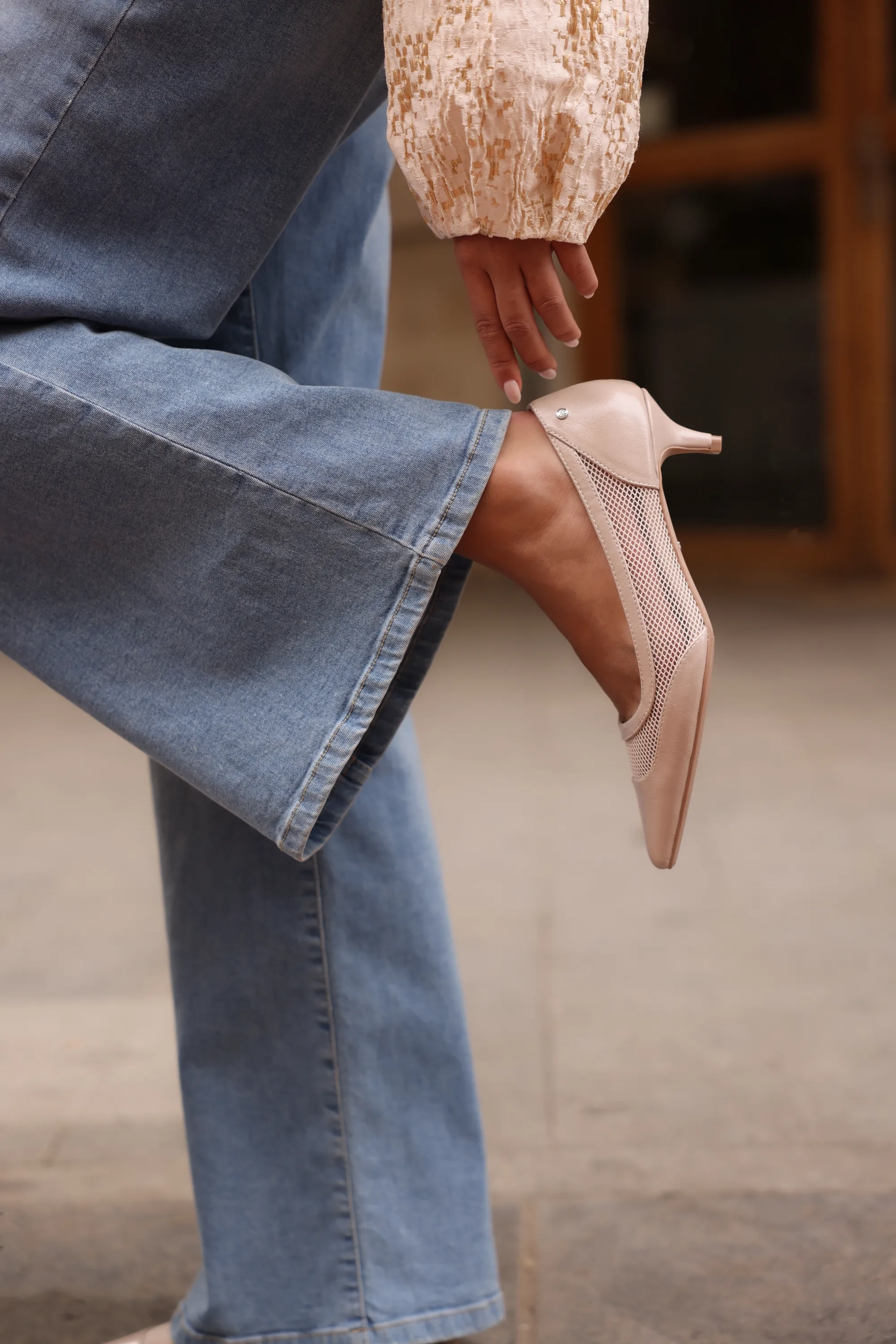 Ticha Suki Pump Dark Sand