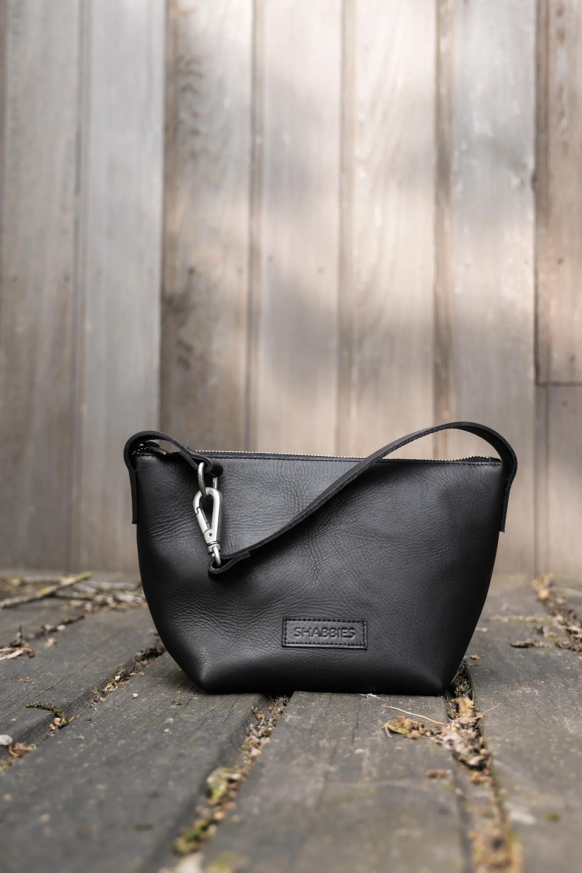 Esra Cow Bag Black